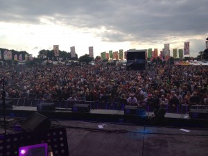 Glastonbury crowd