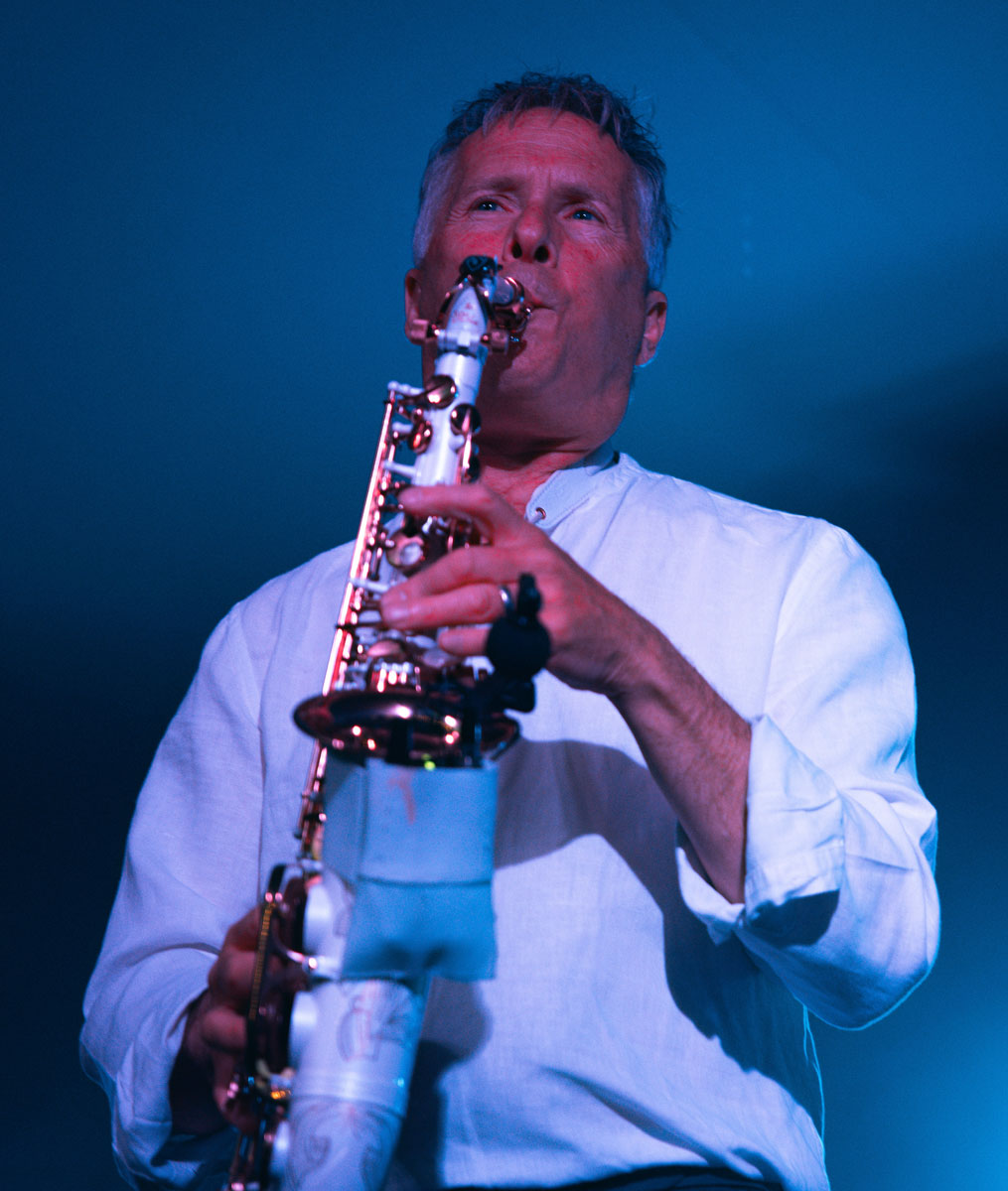 Wedding Saxophonist and Gigs and Saxophone Lessons